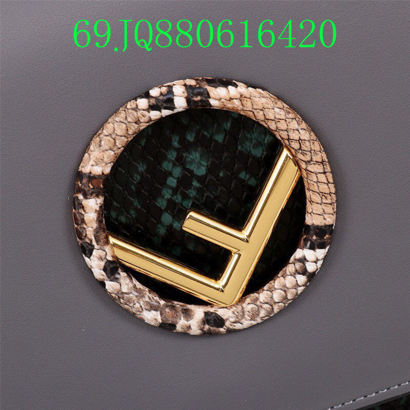 GC - Shoulder - 2890