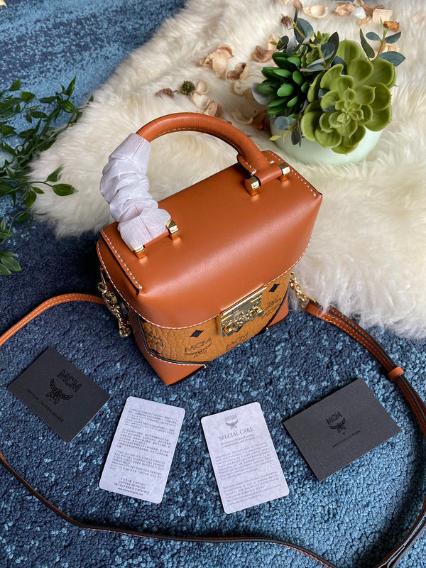 Luxurious Totes - Latest - 7807