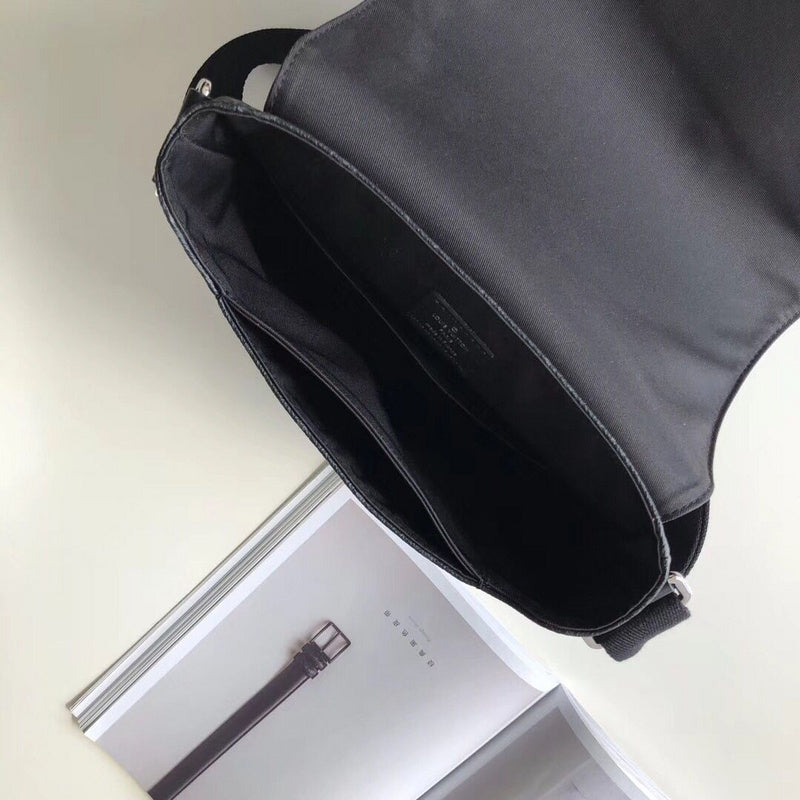 LOV - Luxurious Totes - 2747