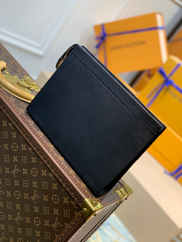 LOV - Luxurious Totes - 2055