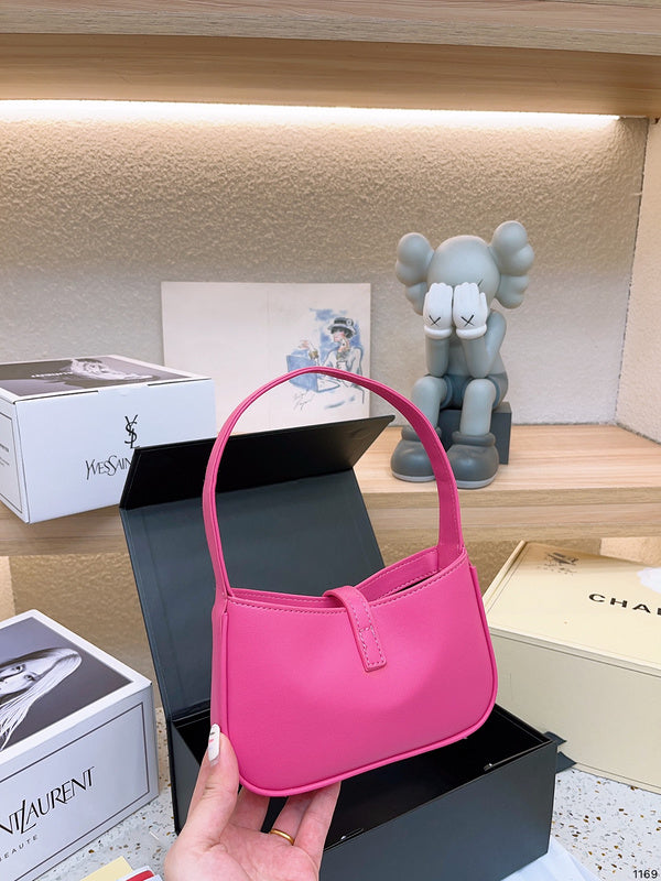 Luxurious Totes - CLE2 Bags - 117