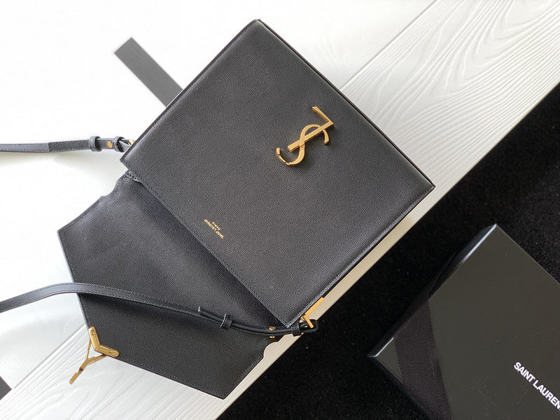 Luxurious Totes - Latest - 8860