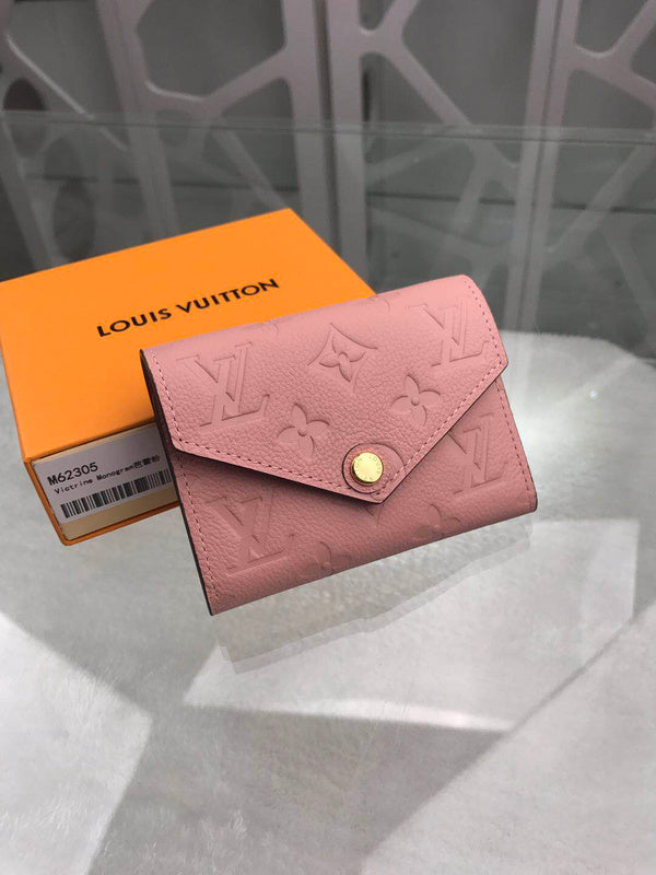 LOV - Luxurious Totes - 2341