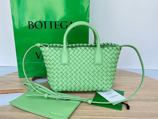 Luxurious-Totes - BV Bags - 570
