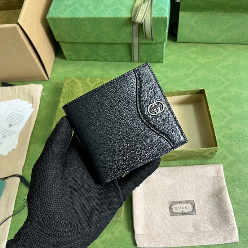 GUI - Luxurious Totes - 127