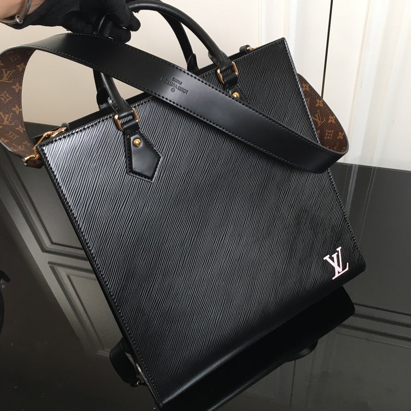 LOV - Luxurious Totes - 2098