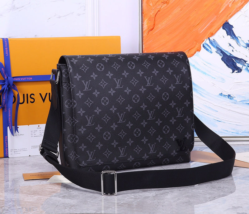 LOV - Luxurious Totes - 1971