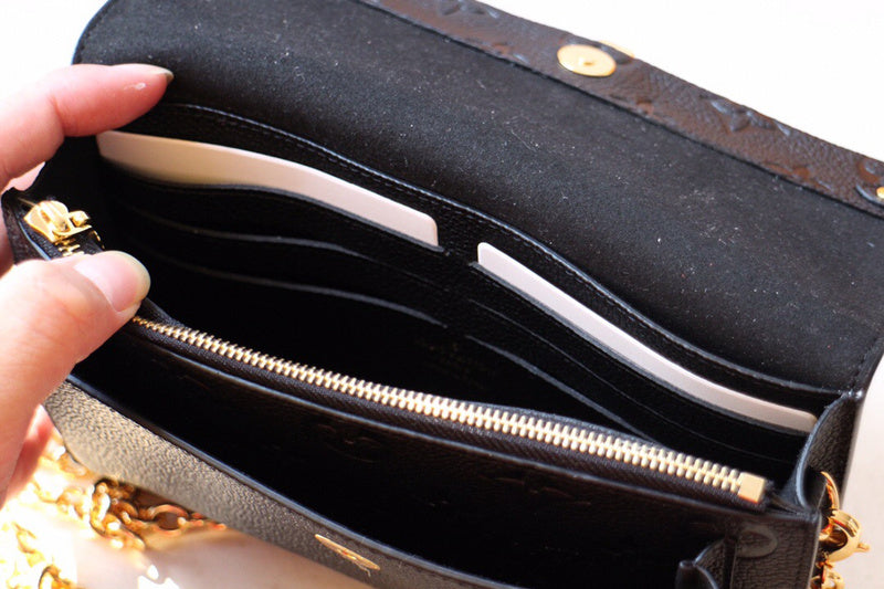 Luxurious Totes - Latest - 2648