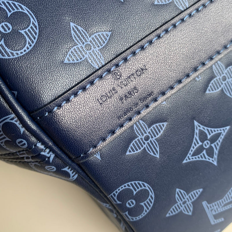 LOV - Luxurious Totes - 2374