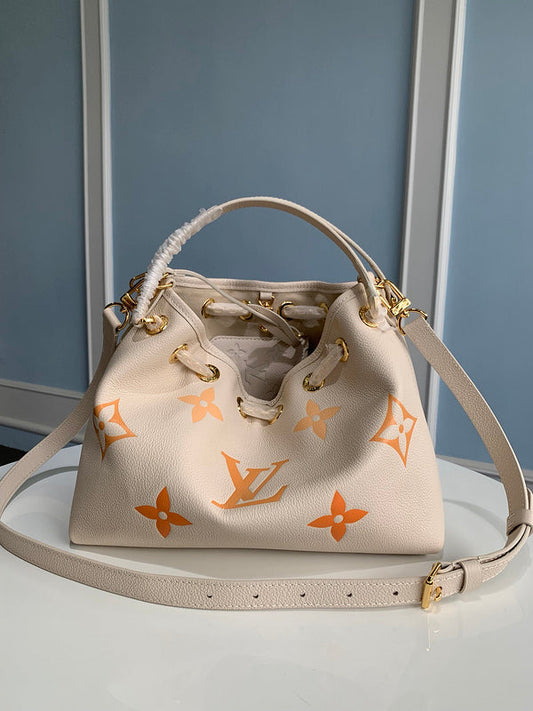 LOV - Luxurious Totes - 029