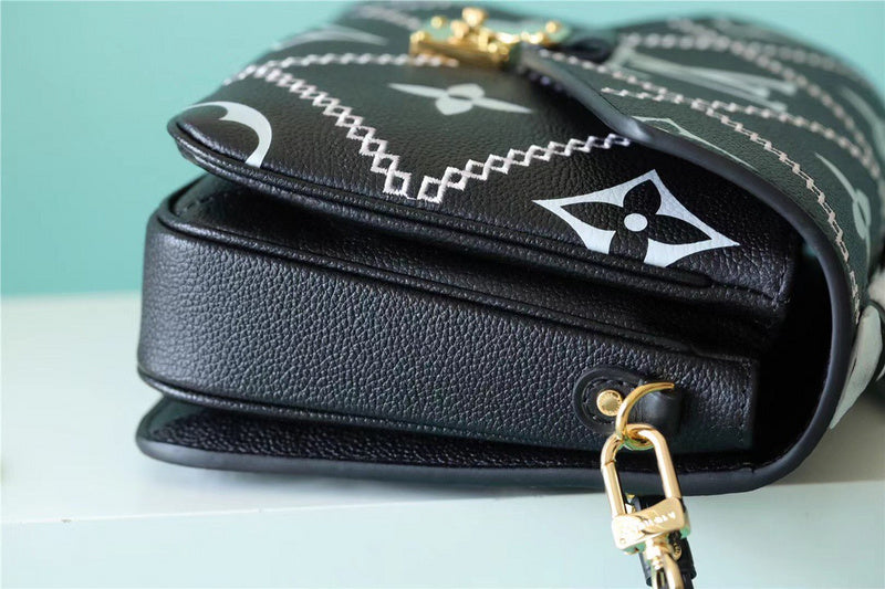 Lux-Totes - LOV Bags - 929