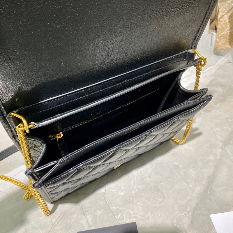 Luxurious Totes - Latest - 8402
