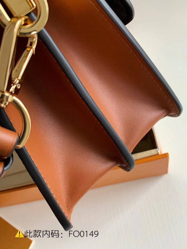 Luxurious Totes - Latest - 2429