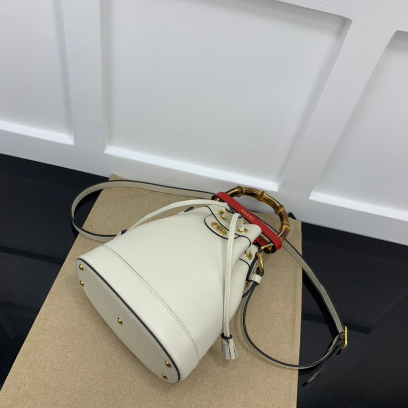 GUI - Luxurious Totes - 665