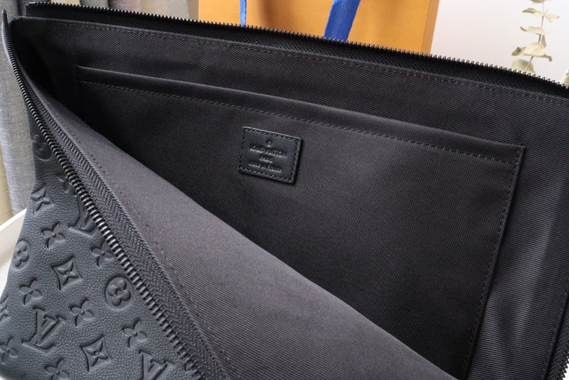LOV - Luxurious Totes - 1823