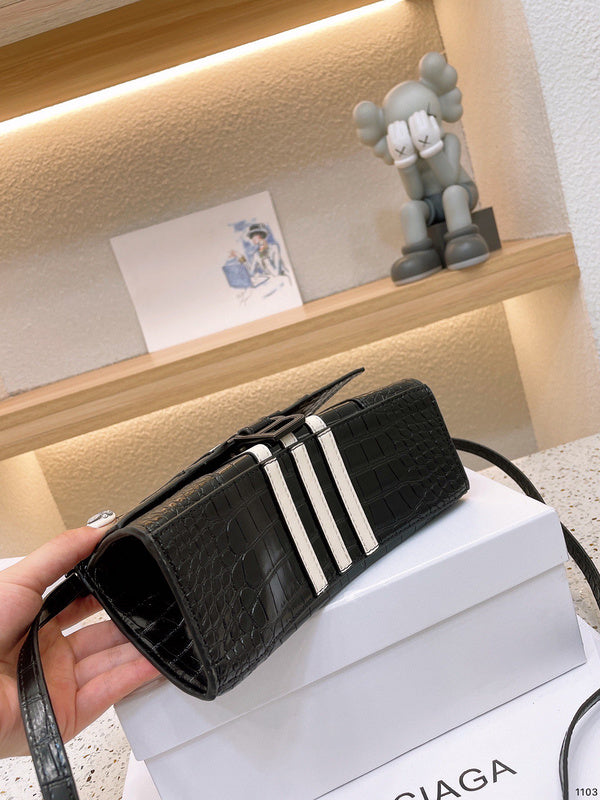 Luxurious Totes - BGA2 Bags - 082