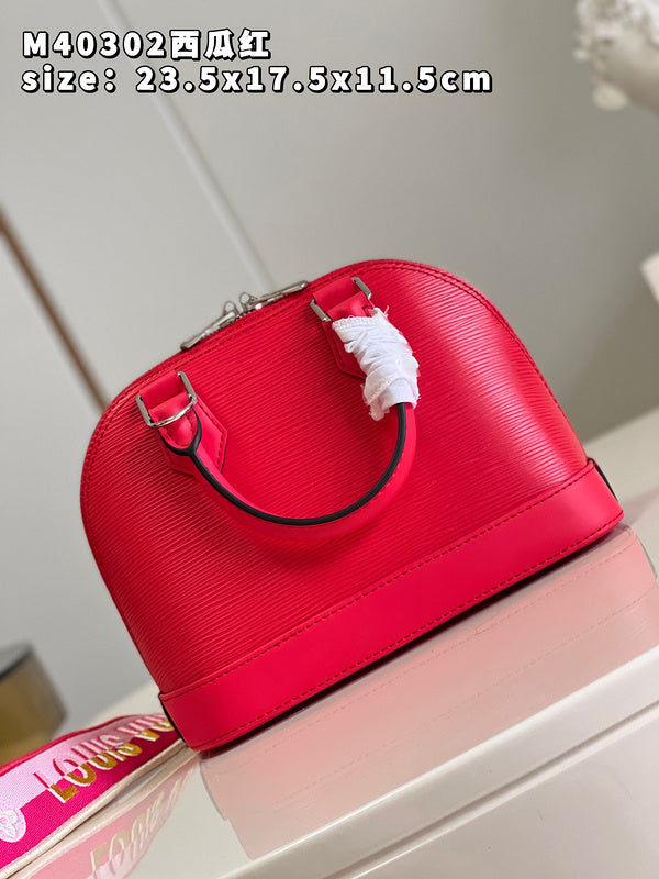 LOV - Luxurious Totes - 911
