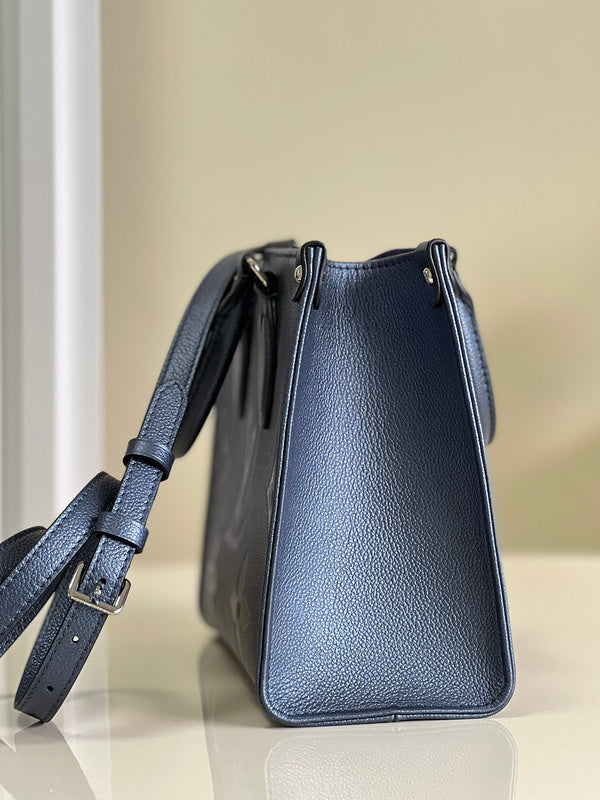 LOV - Luxurious Totes - 2224