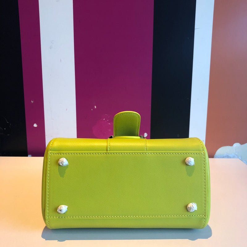 Luxurious Totes - Latest - 6024