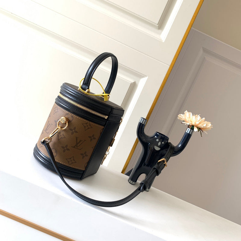 LOV - Luxurious Totes - 1728