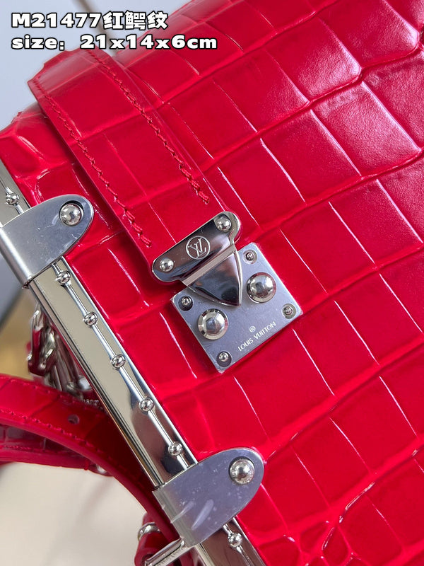LOV - Luxurious Totes - 188