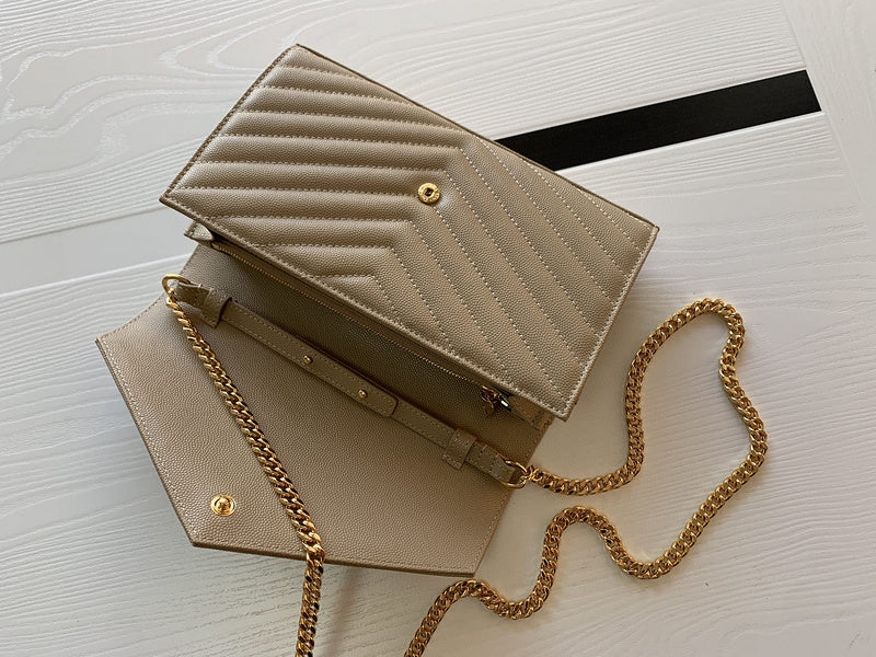 Luxurious Totes - Latest - 8900