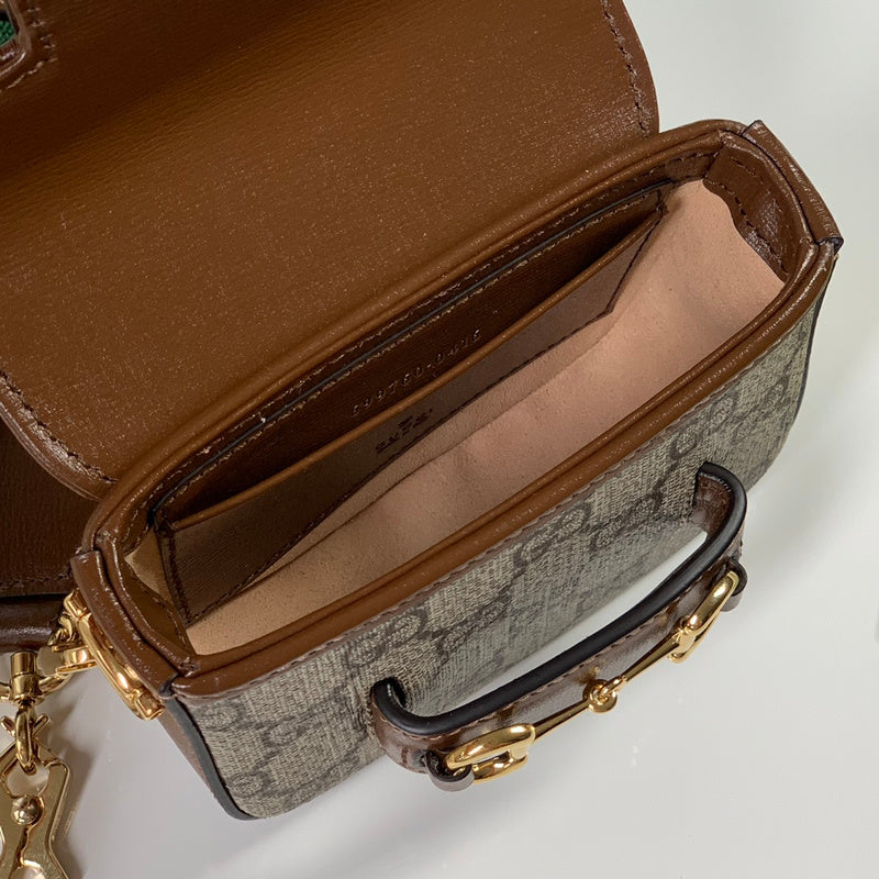 GUI - Luxurious Totes - 750