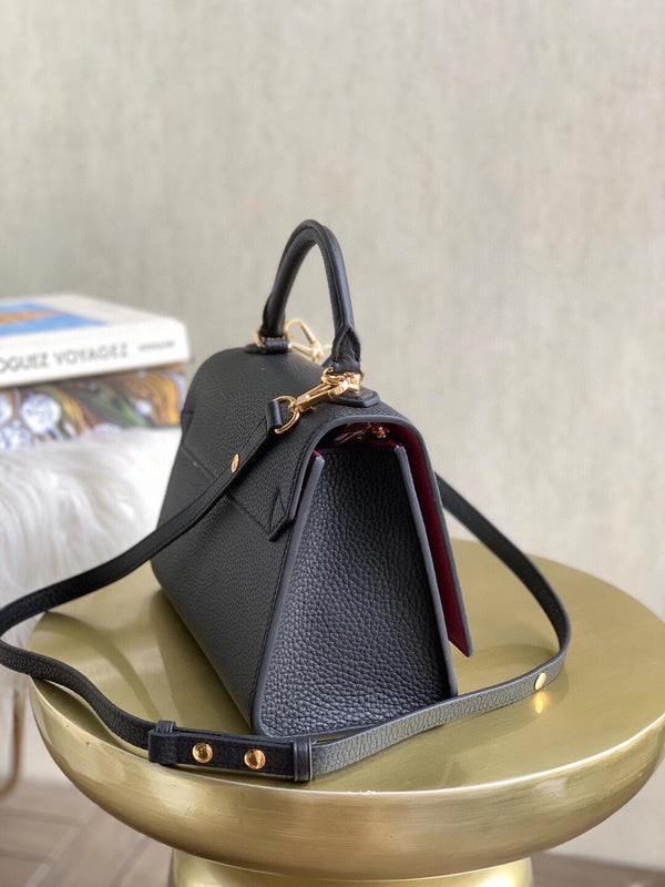 LOV - Luxurious Totes - 730
