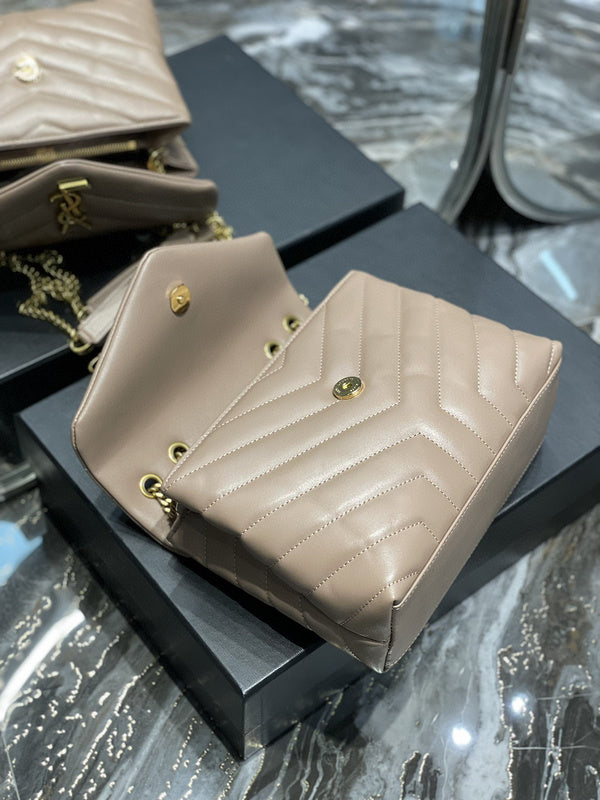 Luxurious Totes - Latest - 8790