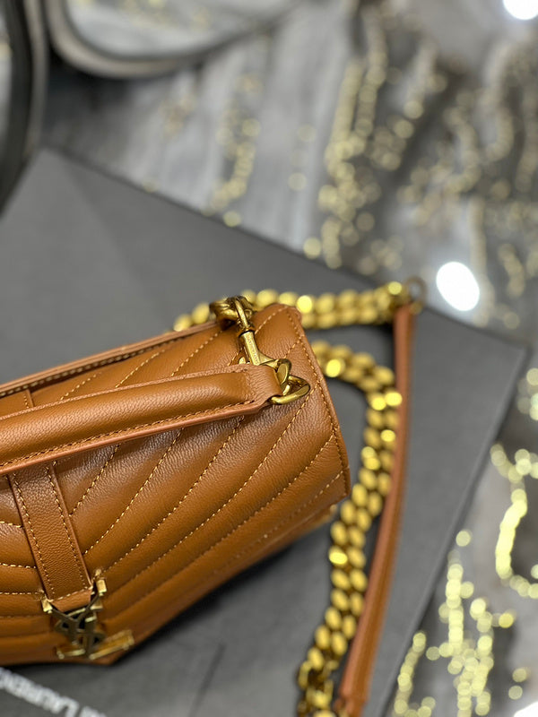 Luxurious Totes - Latest - 8424