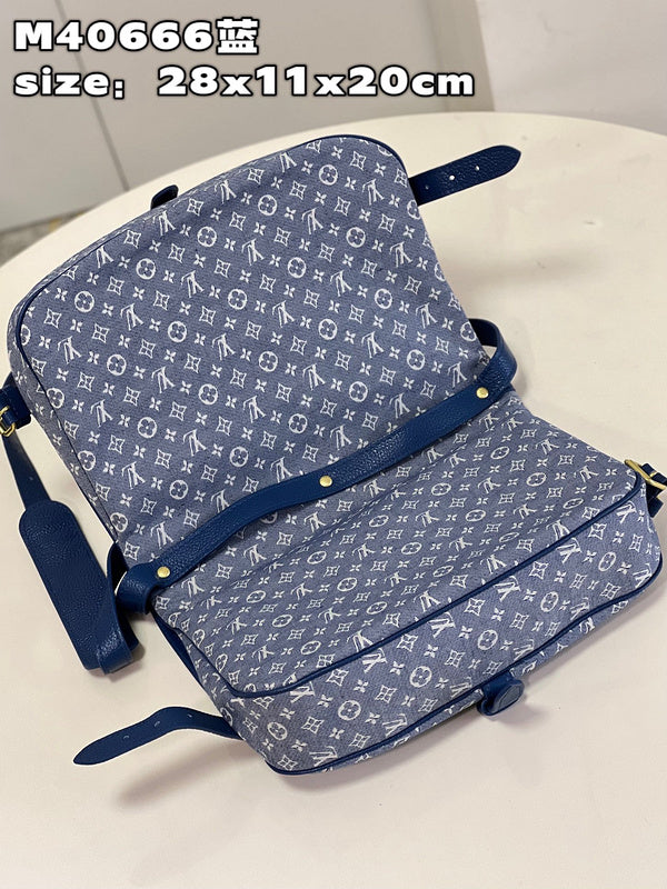 LOV - Luxurious Totes - 763