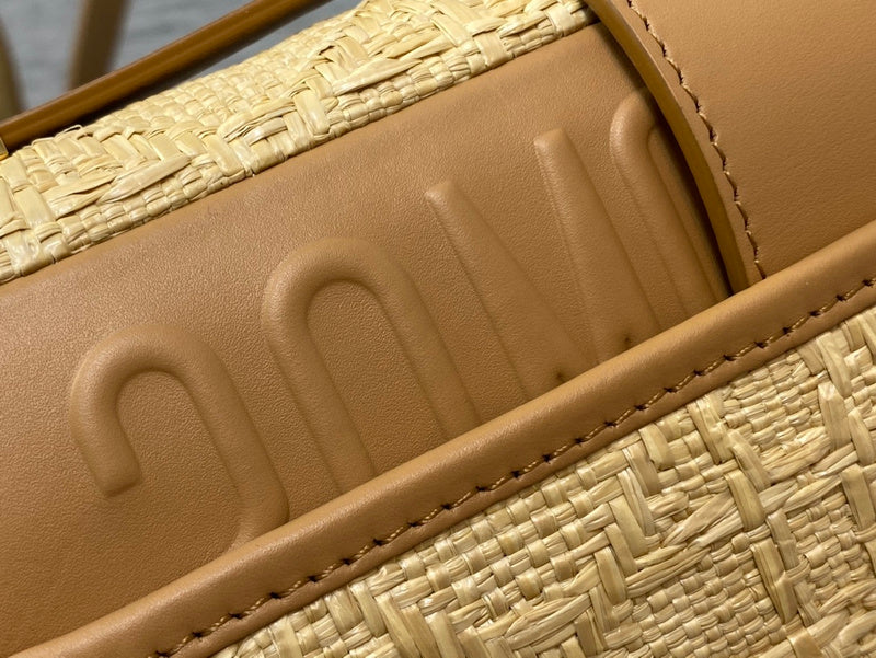 Luxurious Totes - Latest - 6364