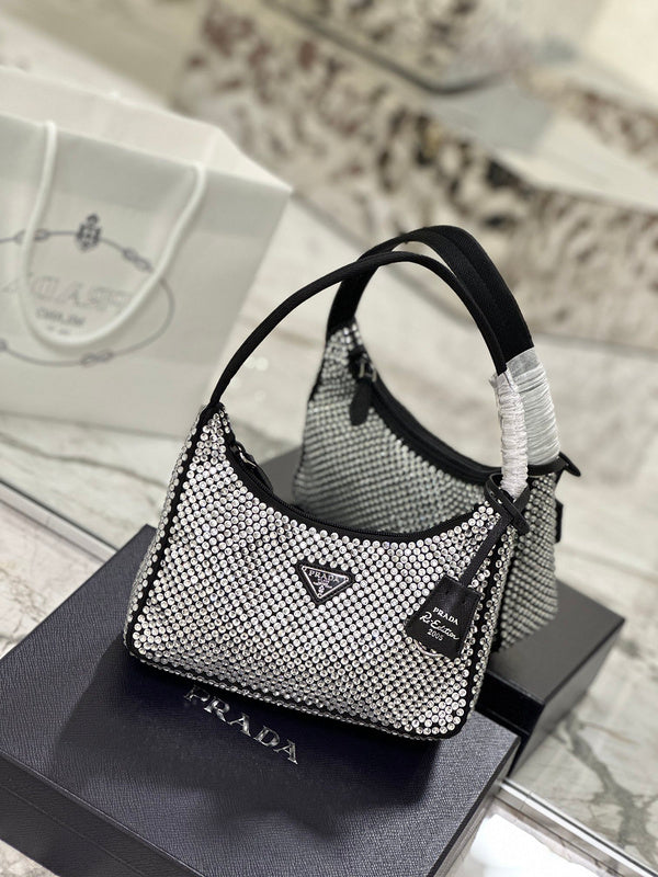 PDA - Luxurious Totes - 134