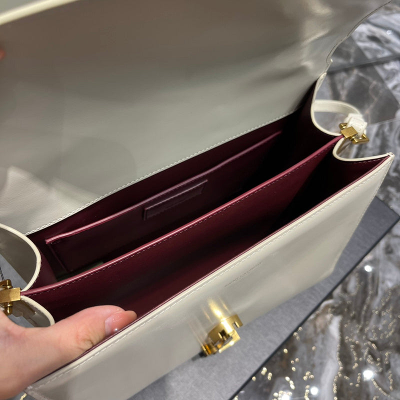 Luxurious Totes - Latest - 8435