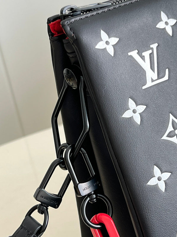 LOV - Luxurious Totes - 2113