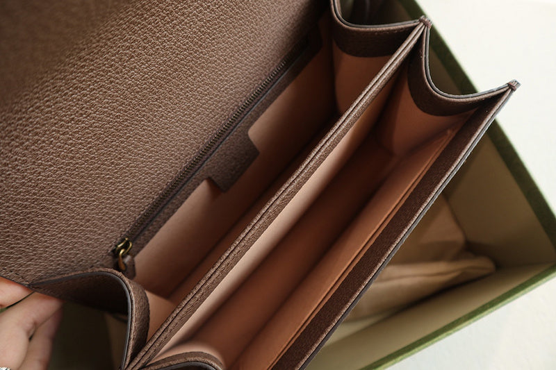 GUI - Luxurious Totes - 923