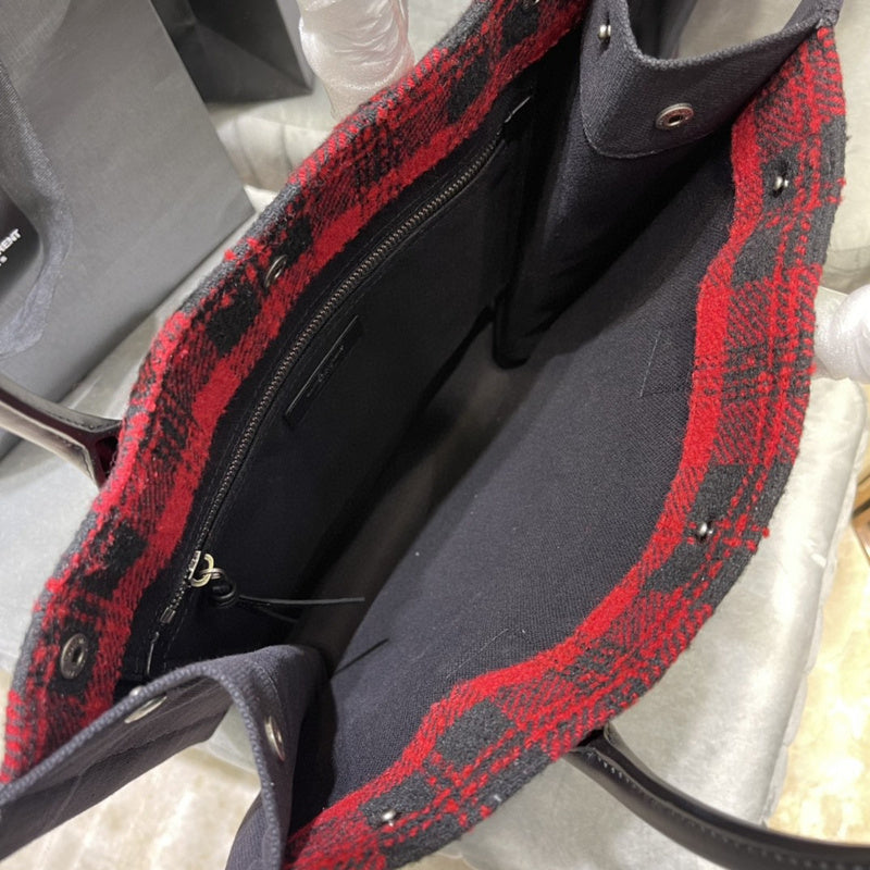 Luxurious Totes - Latest - 8793