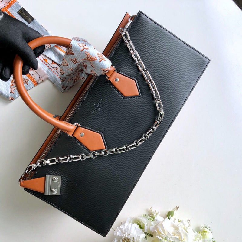 LOV - Luxurious Totes - 392