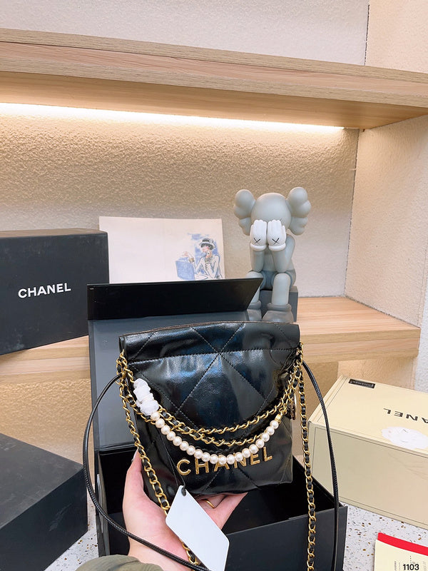 Luxurious Totes - CNL3 Bags - 107
