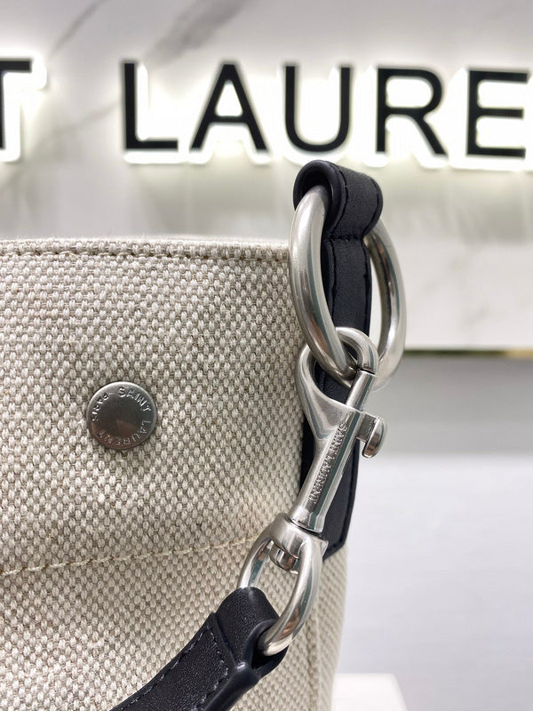 Luxurious Totes - Latest - 8704