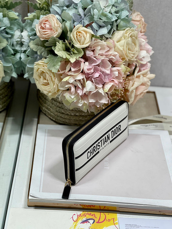 Luxurious Totes - Latest - 6260
