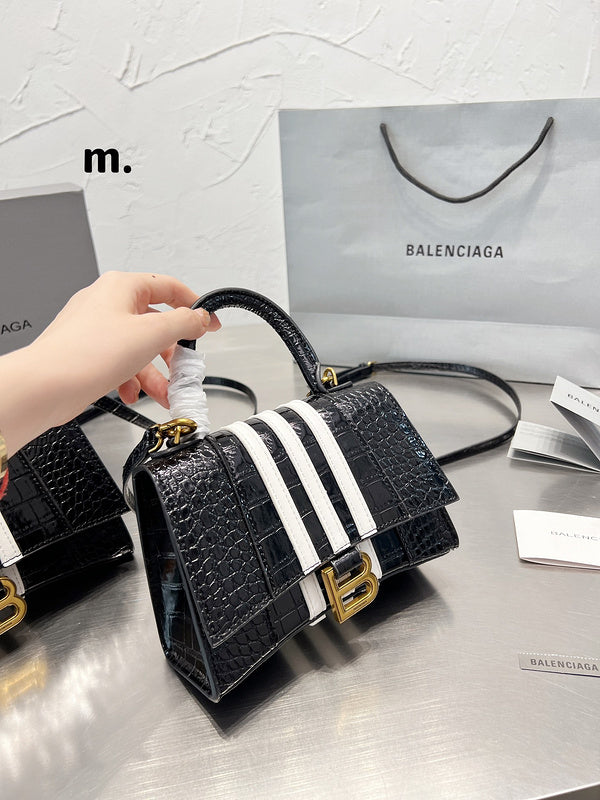 Luxurious Totes - BGA2 Bags - 070