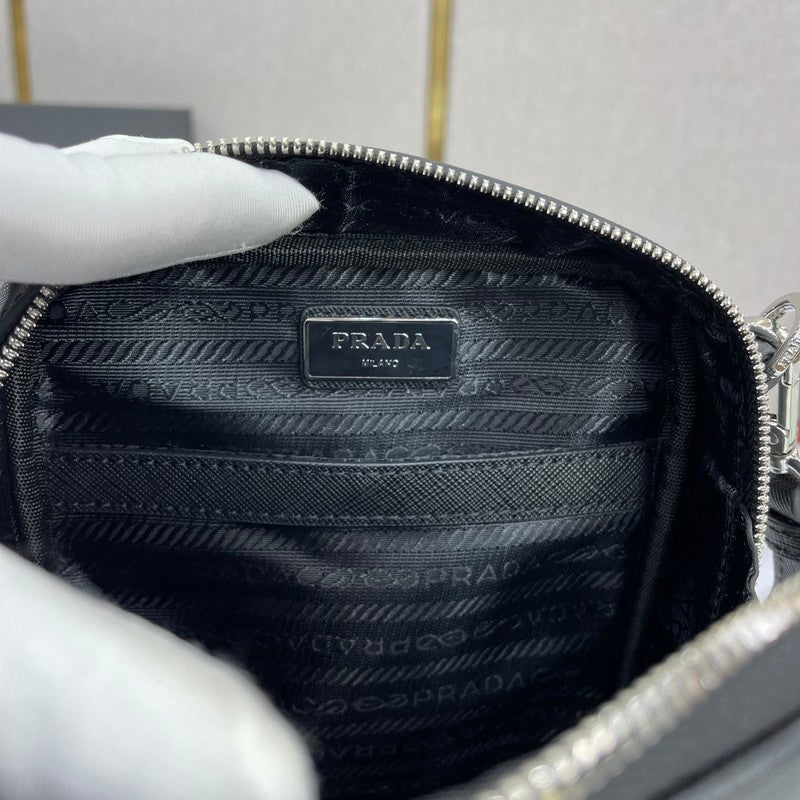 PDA - Luxurious Totes - 157