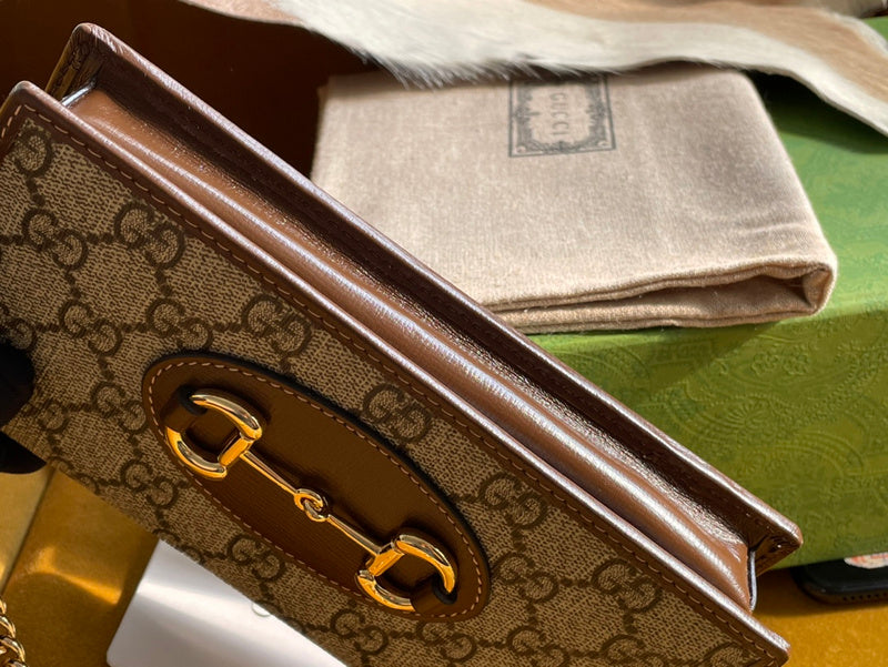 GUI - Luxurious Totes - 1197