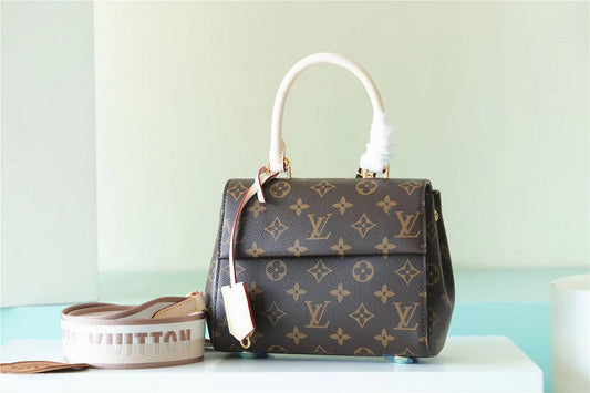 Lux-Totes - LOV Bags - 345