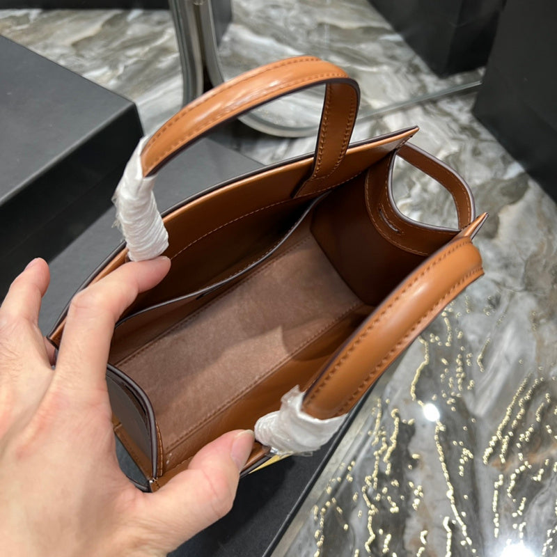 Luxurious Totes - Latest - 8243