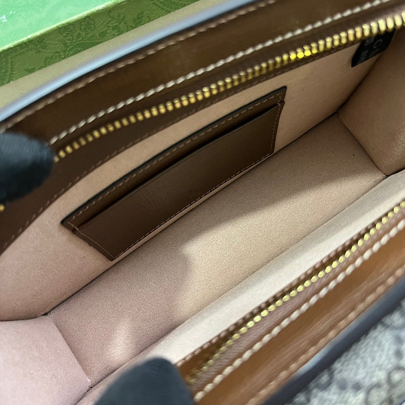 GUI - Luxurious Totes - 001