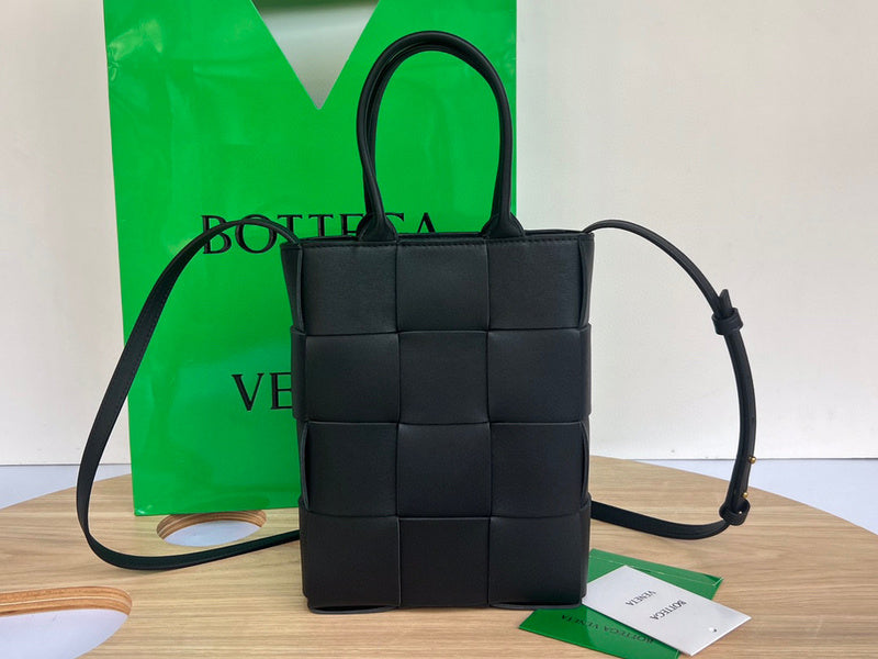 Luxurious-Totes - BV Bags - 2112