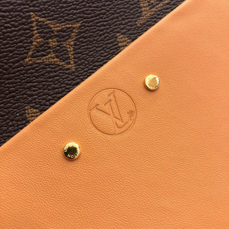 LOV - Luxurious Totes - 2656