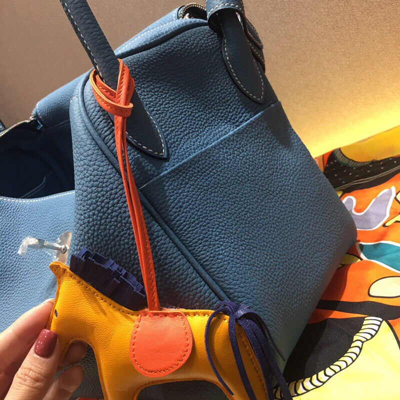 Luxurious Totes - Latest - 6744